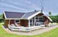 Holiday home Stentoften XI ホテル詳細