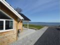 Three-Bedroom Holiday Home in Sjolund ホテル詳細