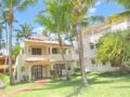 Los Corales Villas & Apartments ホテル詳細