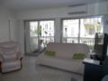 Cute and spacious studio apt Cannes city center ホテル詳細