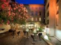 Mercure Pont D' Avignon Centre Hotel ホテル詳細