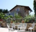 Romantic 18th century stone cottage in Burgundy ホテル詳細