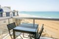 Appartement de Standing Vue Mer - Les Thermes Marins - Le Cezembre ホテル詳細