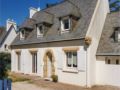 Four-Bedroom Holiday Home in Fouesnant ホテル詳細