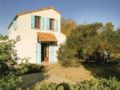 Four-Bedroom Holiday Home in La Tranche sur Mer ホテル詳細