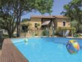 Four-Bedroom Holiday Home in St Paul Trois Chateaux ホテル詳細