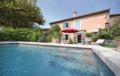 Holiday Home Cheval Blanc Chemin Du Milieu ホテル詳細