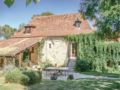 Holiday Home in St Martin des Combes ホテル詳細