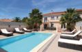 Holiday home Le Grau d'Agde IJ-1254 ホテル詳細