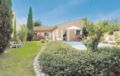 Holiday Home L'Isle Sur La Sorgue Impasse Des Jardins ホテル詳細