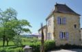 Holiday home Puy L'Eveque 12 with Outdoor Swimmingpool ホテル詳細