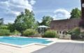 Holiday home Vélines 72 with Outdoor Swimmingpool ホテル詳細