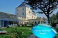 Hotel The Originals Grand Hôtel de Courtoisville - Piscine & Spa ホテル詳細