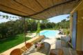 Les Appartements et Maisons des Domaines de Saint Endréol Golf & Spa Resort ホテル詳細