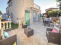 One-Bedroom Holiday Home in Antibes ホテル詳細
