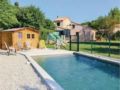 One-Bedroom Holiday Home in Carpentras ホテル詳細