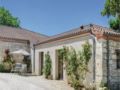 One-Bedroom Holiday Home in Valeilles ホテル詳細