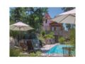 Six-Bedroom Holiday Home in Beauville ホテル詳細