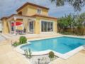 Three-Bedroom Holiday Home in Marseillan ホテル詳細