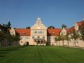 Hotel Jagdschloss Kranichstein ホテル詳細