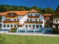 Huttenhof - Wellnesshotel & Luxus-Bergchalets ホテル詳細