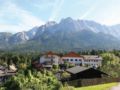 Romantik Alpenhotel Waxenstein ホテル詳細