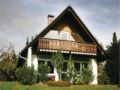 Four-Bedroom Holiday Home in Oberaula OT Hausen ホテル詳細