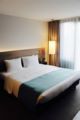 Holiday Inn Düsseldorf Hafen ホテル詳細