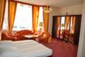 Hotel Pension Savoy near Kurfürstendamm ホテル詳細