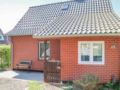 Two-Bedroom Holiday Home in Zingst ホテル詳細