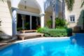 Luxurious Villa Hidden Paradise in Athens Riviera ホテル詳細
