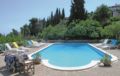 Five-Bedroom Holiday home with Sea View in Melissi Korinthos ホテル詳細
