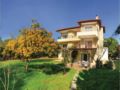 Three-Bedroom Holiday Home in Schinias Marathonas ホテル詳細