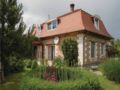 Three-Bedroom Holiday Home in Balatonkeresztur ホテル詳細