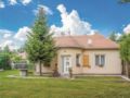 Two-Bedroom Holiday Home in Balatonfenyves ホテル詳細