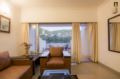 LivingStone| Misty Mountains Resort| Premium Room ホテル詳細