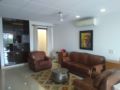 Perfect peaceful & central Vasant Vihar Apartment ホテル詳細