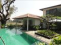 TROPICAL BREEZE 3BHK Bali Style Villa Private Pool ホテル詳細