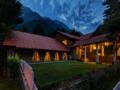 Welcomhotel Pine N Peak Pahalgam ホテル詳細