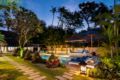 11 Bedrooms Estate, 5 Luxury, Walk to Beach ホテル詳細