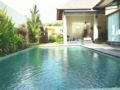 1BR Private Pool Villa Kitchen In Seminyak Bali ホテル詳細