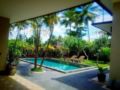 2 Bedroom Ricefield Ubud Villa ホテル詳細