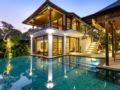 2BR Luxury Villa in Seminyak - Frangipani Waters ホテル詳細