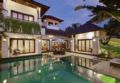 3BDR Stunning villas cempaka in Nusa Dua ホテル詳細