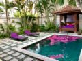 4 bedroom unique and cozy villa Seminyak ホテル詳細