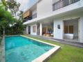 4BDR Villa Pool View in Umalas ホテル詳細