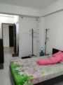 Apartment menara Rungkut surabaya ホテル詳細