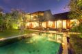 Bali Gardenia Villas with 3BR Kerobokan ホテル詳細