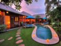 Balinese Feel - Walk to Shops Value 3BR Pool Villa ホテル詳細
