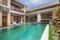 Canggu - Peaceful 3 Bedrooms, 5 Min Walk to Beach ホテル詳細